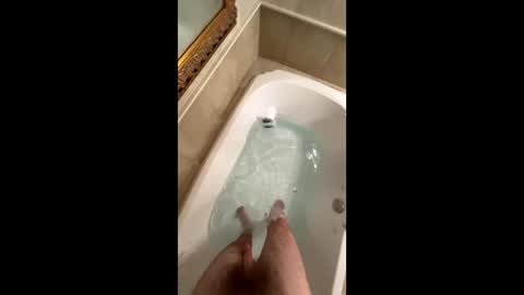 drefuqa2 online show from November 23, 2025, 12:05 pm