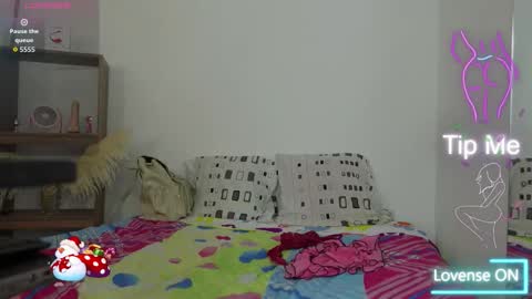 Dreyna  online show from January 10, 2026, 2:13 am