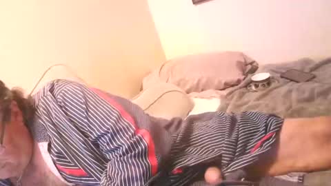 Snapshot of drfeelgood777 chatting on October 19, 2025, 3:18 am Dr. Feelgood online show from October 19, 2025, 3:18 am