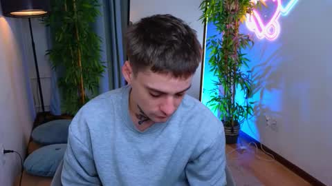 Snapshot of drillfilow chatting on March 1, 2026, 9:28 pm drillfilow online show from March 1, 2026, 9:28 pm