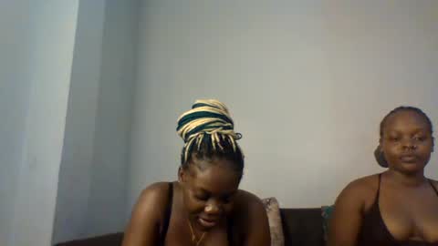 Snapshot of drip_doll_ chatting on May 20, 2026, 12:06 am Kimberly online show from May 20, 2026, 12:06 am