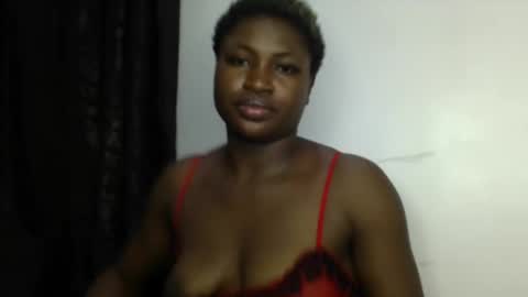 dripping_luna online show from December 24, 2024, 10:17 pm
