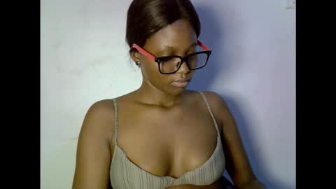 drippingpussy__ online show from October 15, 2025, 11:27 pm