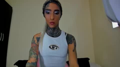 Snapshot of drippyorlove chatting on March 12, 2025, 10:28 pm drippyorlove online show from March 12, 2025, 10:28 pm