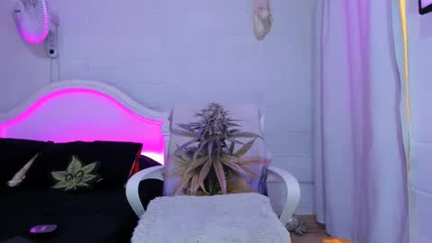 Snapshot of drippyorlove chatting on October 27, 2025, 7:51 pm drippyorlove online show from October 27, 2025, 7:51 pm