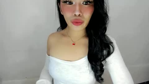 miss. Erika online show from September 14, 2025, 12:15 pm