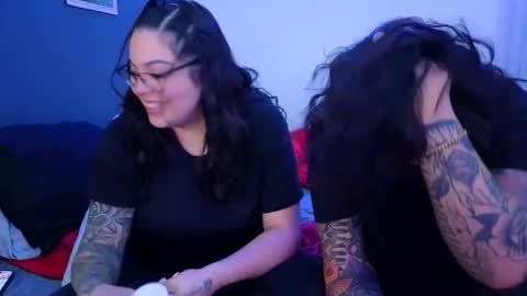 Snapshot of drizzypeach602 chatting on February 23, 2026, 4:21 am Drizzypeach602 online show from February 23, 2026, 4:21 am