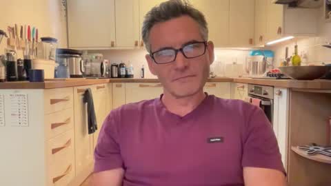 Nick online show from September 14, 2025, 1:43 pm