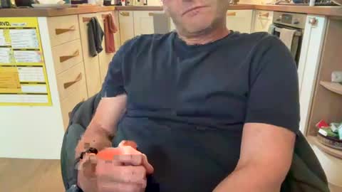 Snapshot of drnickarman chatting on June 12, 2026, 8:35 am Nick online show from June 12, 2026, 8:35 am