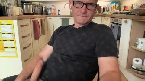 Snapshot of drnickarman chatting on July 8, 2026, 9:36 am Nick online show from July 8, 2026, 9:36 am