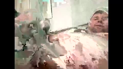 Snapshot of droppingloads82 chatting on February 19, 2025, 8:12 am droppingloads82 online show from February 19, 2025, 8:12 am