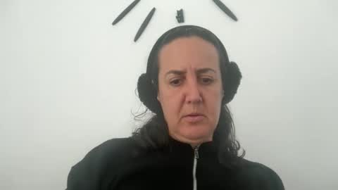 Dr. Resa online show from October 26, 2025, 10:21 am