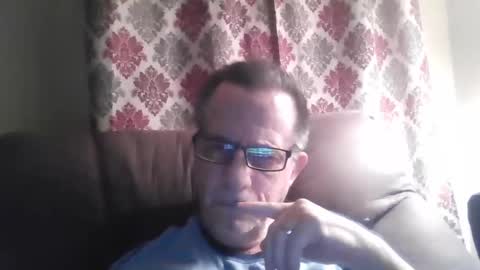 drthick1224 online show from October 31, 2025, 10:38 am
