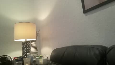 Snapshot of drtony4u222 chatting on October 26, 2025, 5:46 am DrTony4u222100 online show from October 26, 2025, 5:46 am