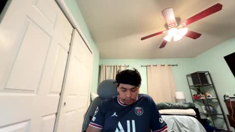 Snapshot of druiz19 chatting on March 1, 2026, 2:24 am druiz19 online show from March 1, 2026, 2:24 am