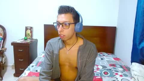 David online show from December 23, 2025, 2:42 am