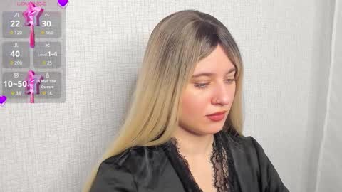 Snapshot of dualwave chatting on November 27, 2025, 8:55 pm dualwave online show from November 27, 2025, 8:55 pm