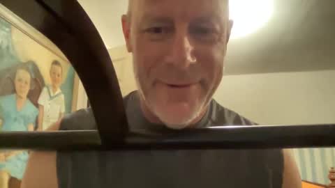 Steve online show from September 19, 2025, 12:23 am