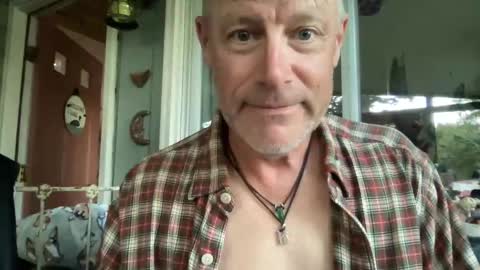 Steve online show from September 26, 2025, 10:14 pm