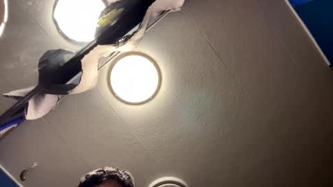 Snapshot of dugawuga chatting on February 6, 2025, 9:43 am dugawuga online show from February 6, 2025, 9:43 am