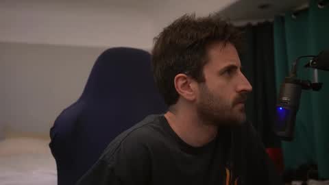 Snapshot of dukethedude chatting on December 28, 2024, 3:26 am Duke online show from December 28, 2024, 3:26 am