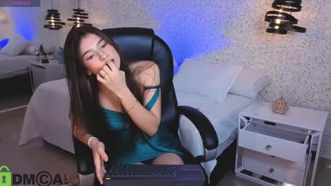 Snapshot of dulce_isabel_ chatting on April 1, 2026, 3:07 am dulce_isabel_ online show from April 1, 2026, 3:07 am