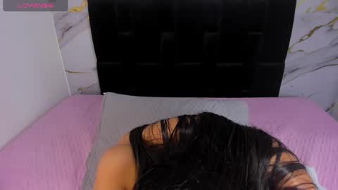 Dulce online show from February 23, 2026, 9:45 pm