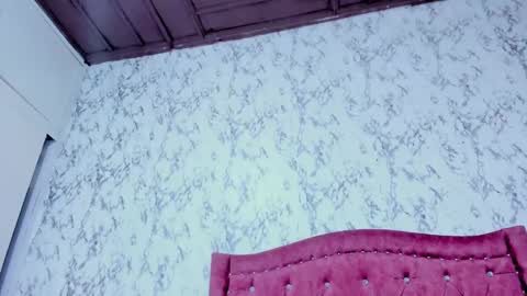 Dulce  online show from September 29, 2025, 6:13 pm