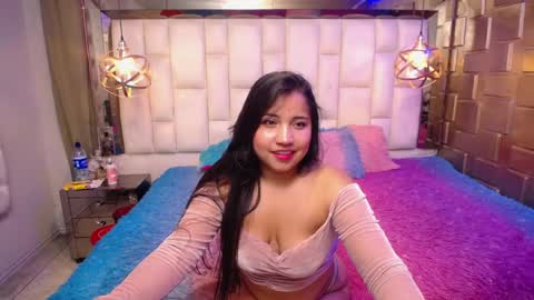 dulcebarbiery online show from December 4, 2025, 8:17 pm