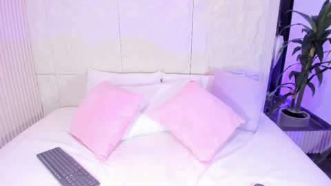 Dulce  online show from January 14, 2026, 8:25 pm