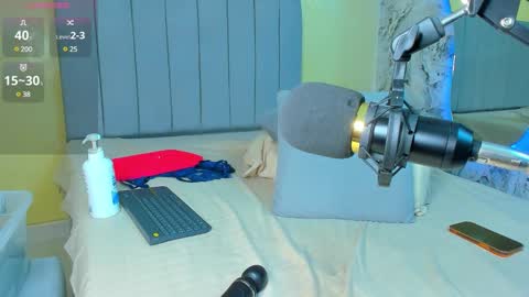   online show from December 22, 2024, 2:27 pm