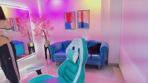 dulcinea_grayy online show from January 14, 2026, 11:38 am