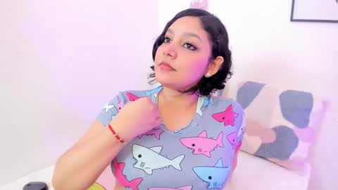 Snapshot of dullce77 chatting on November 3, 2025, 7:26 pm Dulce online show from November 3, 2025, 7:26 pm