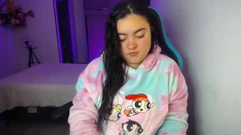 Snapshot of dumont_model chatting on September 23, 2025, 6:49 am Nicole   online show from September 23, 2025, 6:49 am