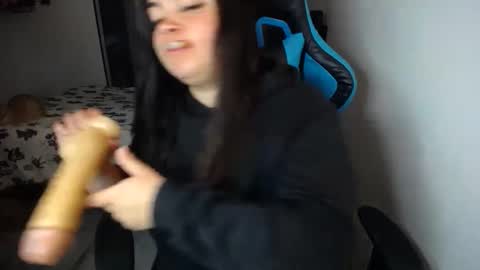 Snapshot of dumont_model chatting on October 10, 2025, 9:36 pm Nicole   online show from October 10, 2025, 9:36 pm