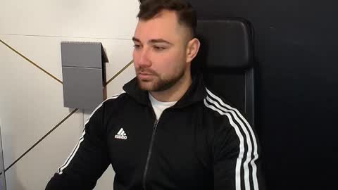 Snapshot of duncanstones chatting on November 2, 2025, 5:21 am DuncanStone online show from November 2, 2025, 5:21 am