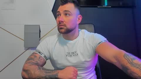 Snapshot of duncanstones chatting on January 15, 2026, 5:34 am DuncanStone online show from January 15, 2026, 5:34 am