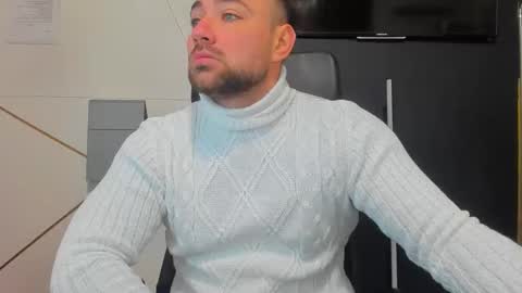 Snapshot of duncanstones chatting on January 19, 2026, 5:22 am DuncanStone online show from January 19, 2026, 5:22 am