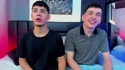 Thomas and Noah online show from November 6, 2025, 8:10 pm