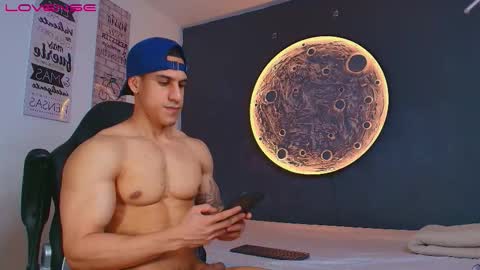 duran_dhikol1 online show from March 25, 2026, 2:50 am