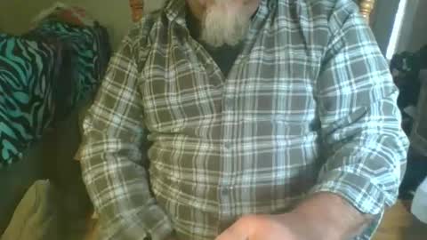 Snapshot of durdyone2025 chatting on October 25, 2025, 5:19 pm durdyone2025 online show from October 25, 2025, 5:19 pm