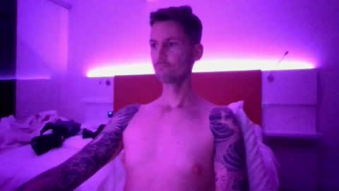 Snapshot of durexdublex chatting on February 3, 2026, 2:53 am durexdublex online show from February 3, 2026, 2:53 am