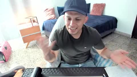 Hander online show from March 16, 2026, 8:35 pm