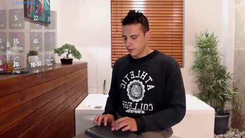 Dustin Sonne online show from January 27, 2025, 3:26 am