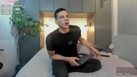 Dustin Sonne online show from February 21, 2025, 3:23 am