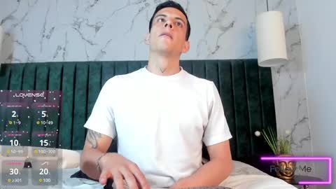 Dustin Sonne online show from March 7, 2025, 10:02 am