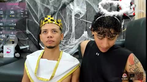 dustinandjordan online show from October 25, 2025, 6:43 am