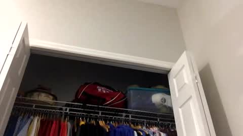 Snapshot of dustinthesweettalker chatting on December 12, 2024, 1:43 am Dustinthesweettalker online show from December 12, 2024, 1:43 am