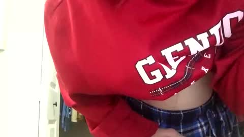 Snapshot of dustinthesweettalker chatting on January 4, 2025, 3:29 am Dustinthesweettalker online show from January 4, 2025, 3:29 am