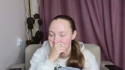 Jenny online show from January 14, 2026, 7:19 pm